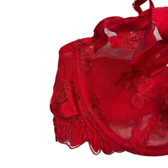 Victoria’s Secret Red Lace‎ Low Cut Demi Unpadded Bra Size 38C - Picture 7 of 12
